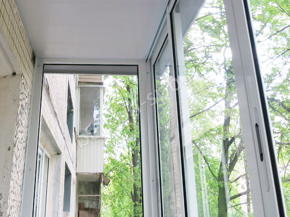 Остекление балкона алюминиевыми окнами